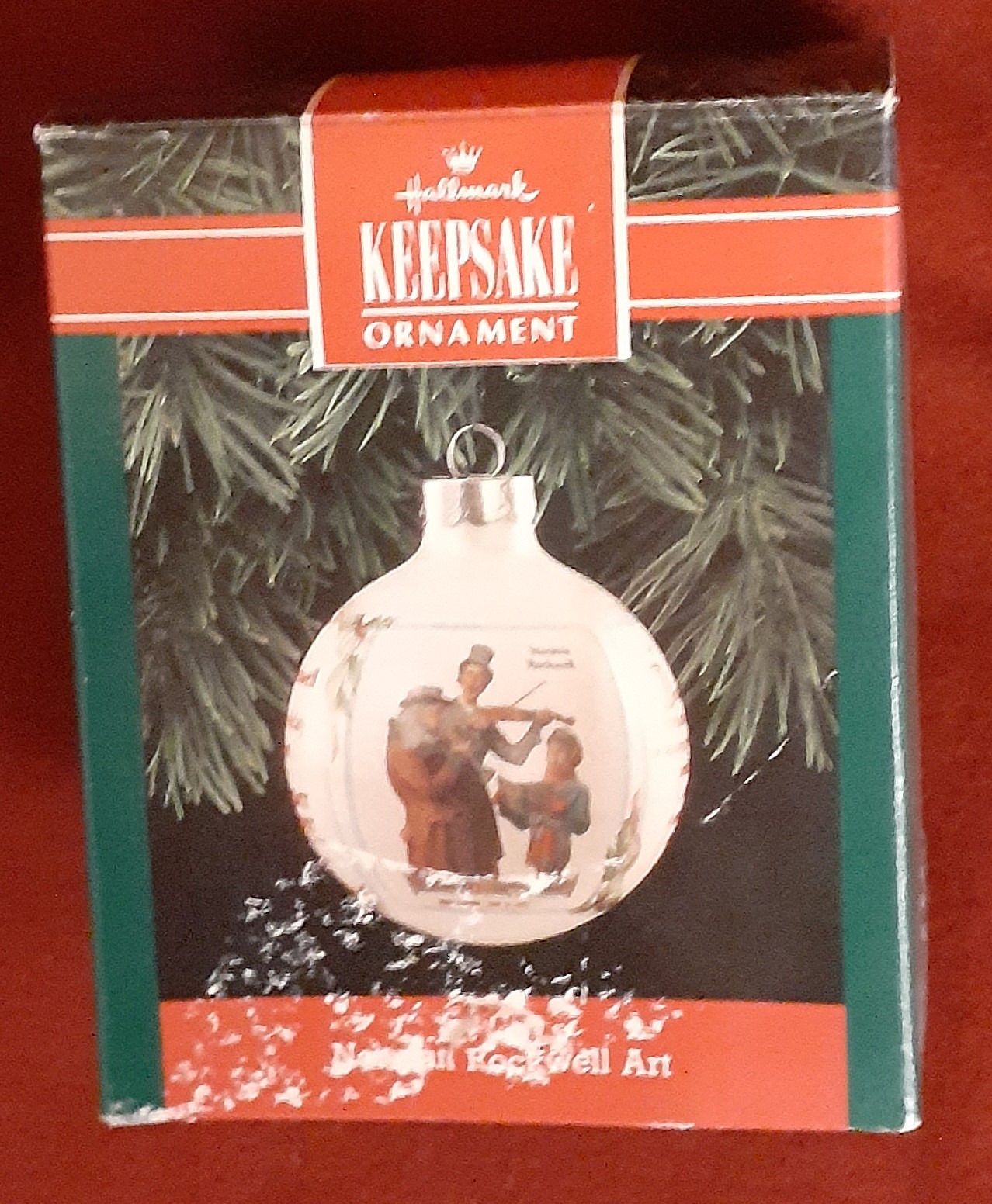 Hallmark 1992 Norman Rockwell Glass Christmas Ornament - Image 3