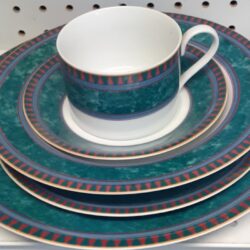 Mikasa 5 Piece Starter Set La Scala Pattern