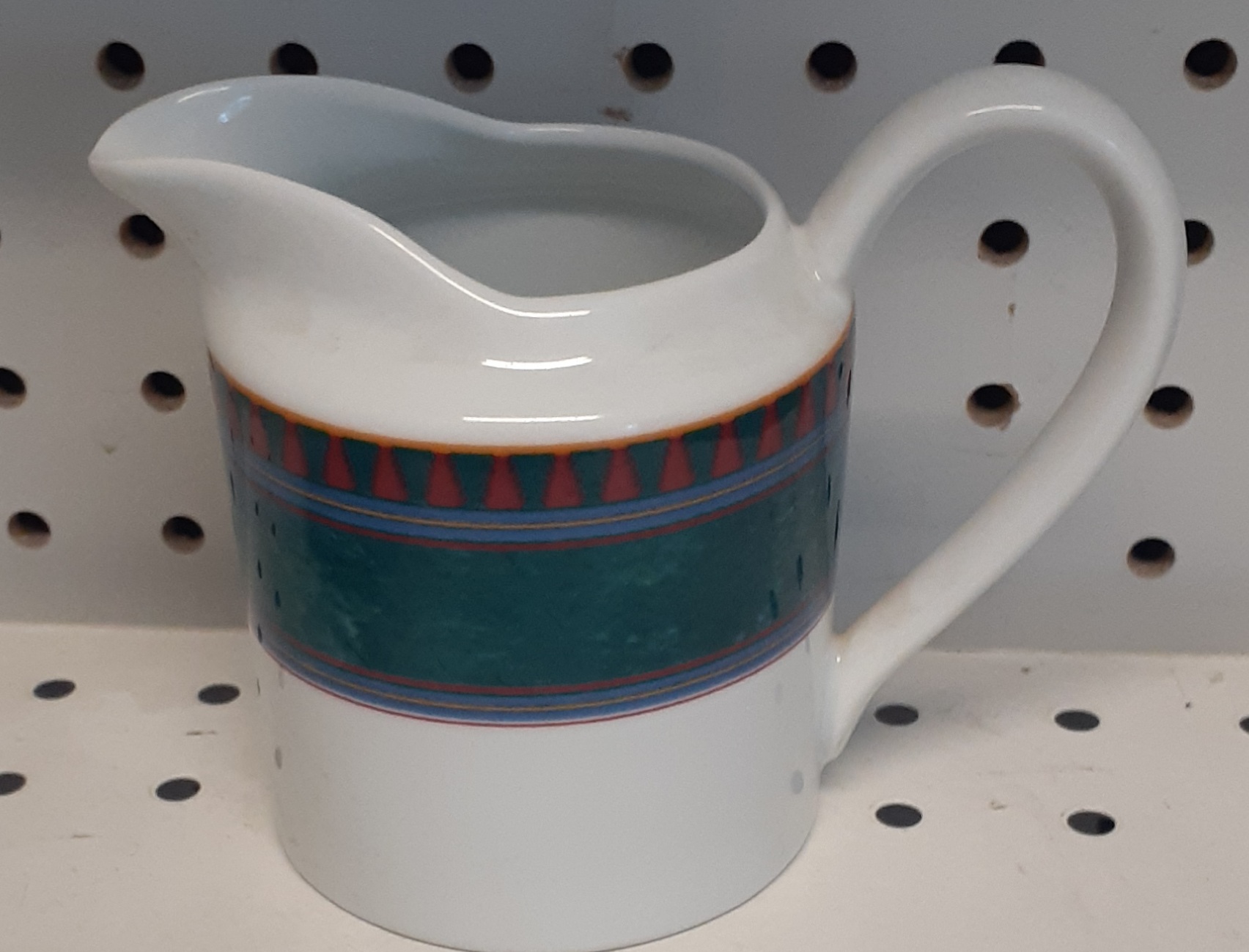 Mikasa La Scala Cream & Sugar Bowl With Lid - Image 6