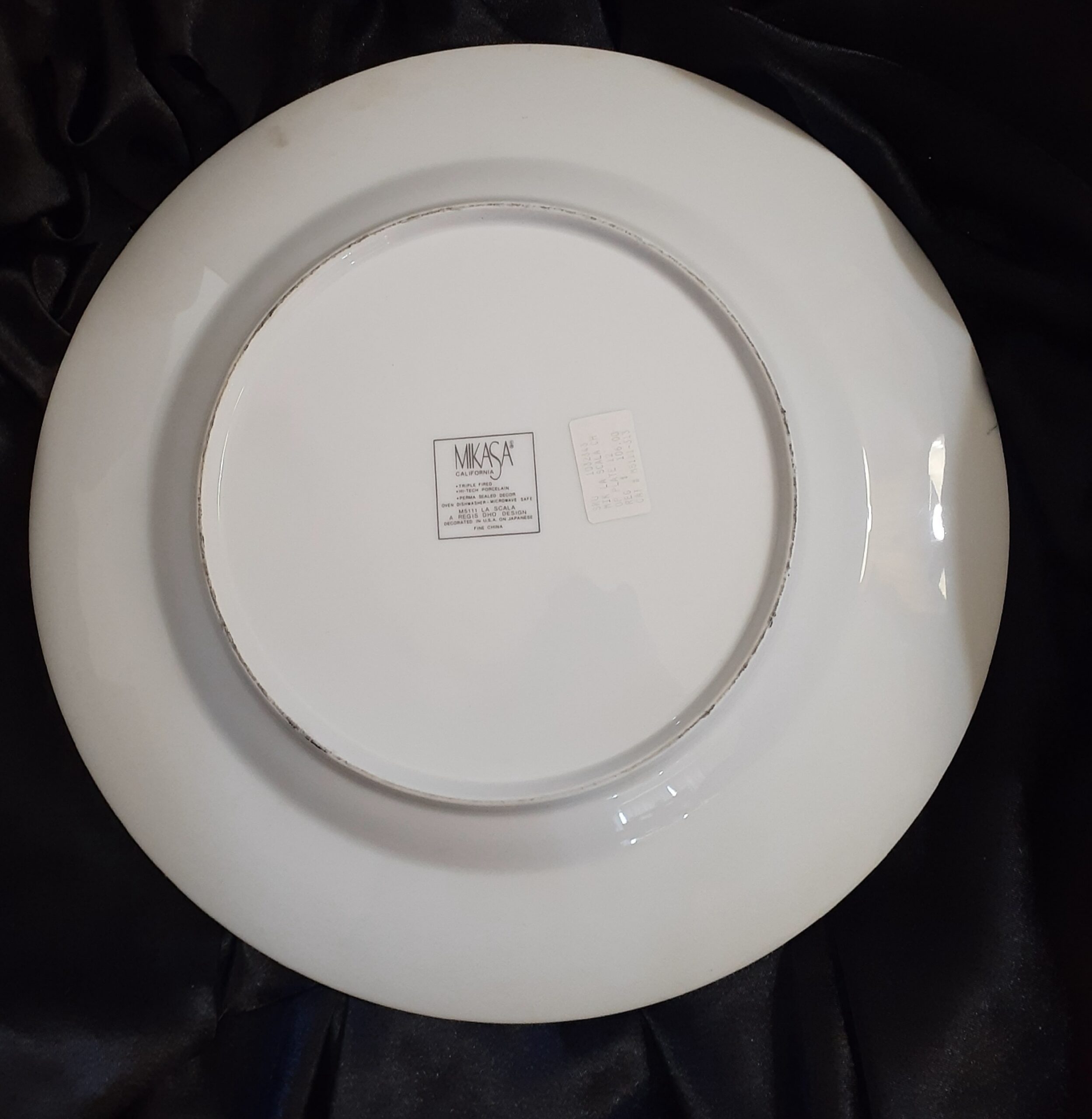 Mikasa California Chop Plate La Scala Pattern - Image 3