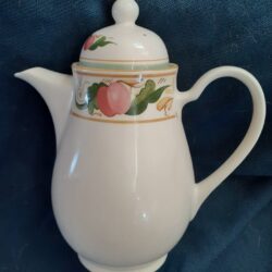 Noritake Coffee/Teapot Countrywood Pattern With Lid